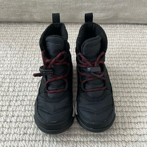 Sorel Kids Whitney II Short Waterproof Insulated Boot in black size 11